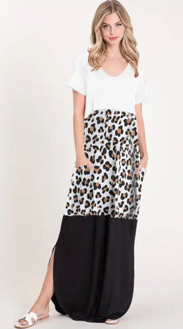 Leopard Contrast maxi tee dress w/pockets