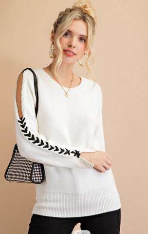 Cable Thread Lace Up Cold Shoulders Sweater