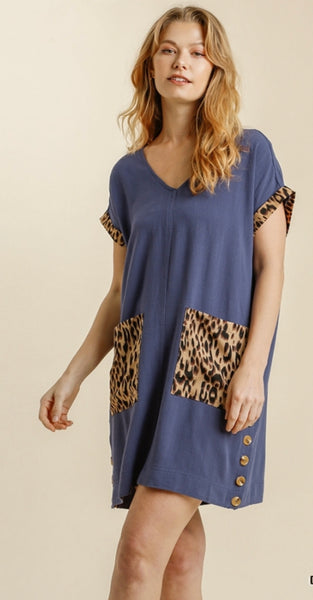 Leopard Print V-Neck Dress w/Pocket